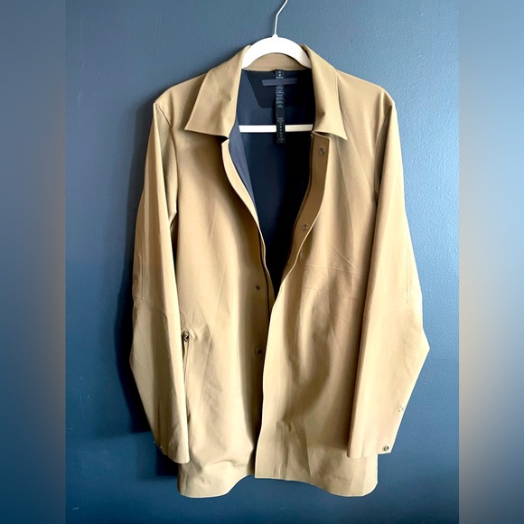 LULULEMON MENS DRIVERS COAT KHAKI SZ M - Picture 1 of 10